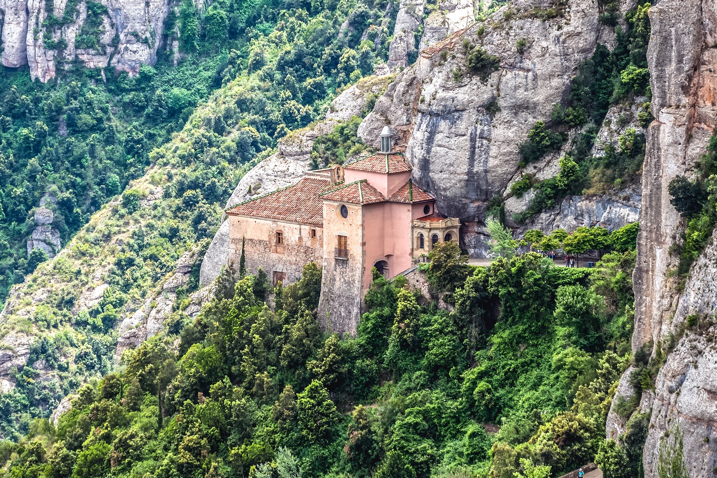 Santa Cova – Holy Cave
